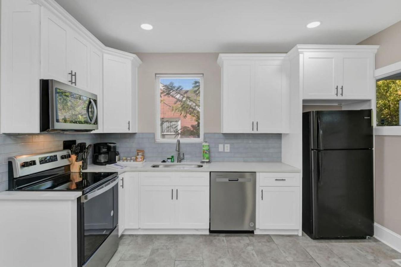 Spacious Home On Gervais - 4Br Columbia Exterior foto
